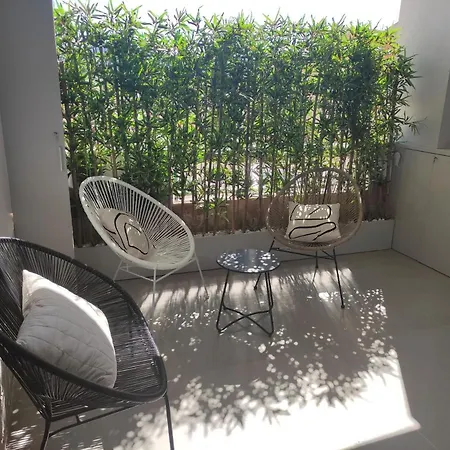 Live Guest house *