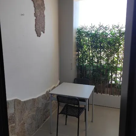 Live Guest house